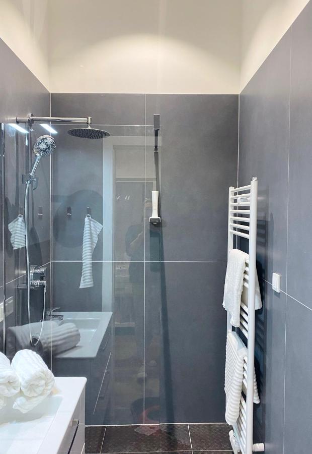 Charming Studio In Servitenviertel I Lägenhet Wien Exteriör bild