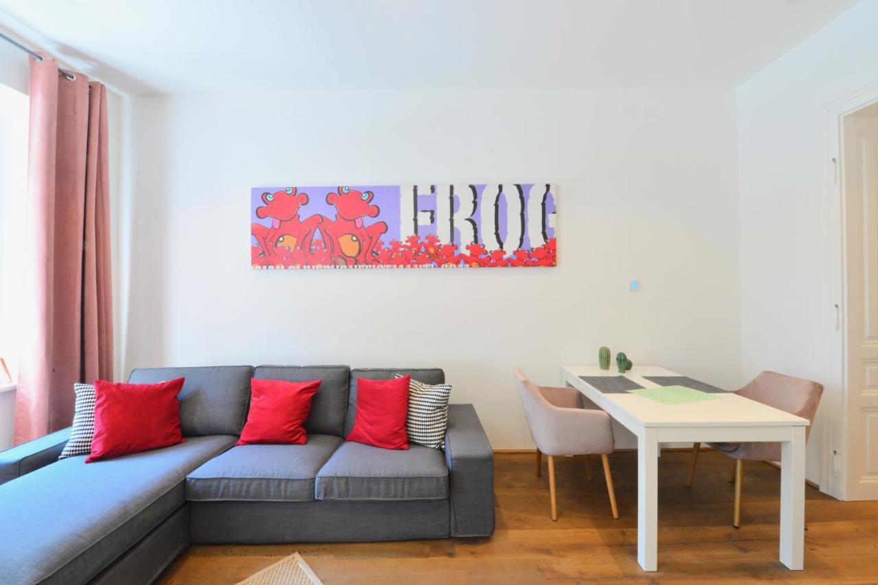 Charming Studio In Servitenviertel I Lägenhet Wien Exteriör bild
